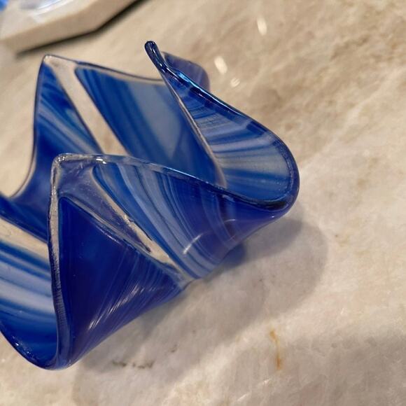 Artglass handkerchief votive candle holder blue - Picture 3 of 7